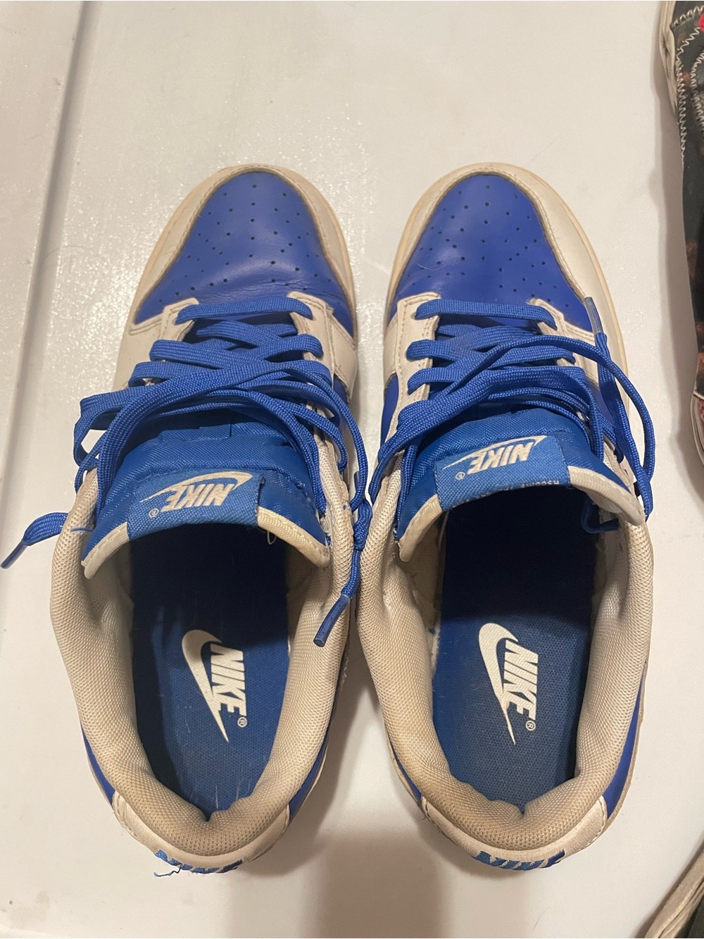 Nike Men’s Royal Blue and Cream Low-Top Sneakers